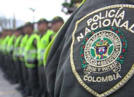 PRESTACIONES A LAS QUE TIENE DERECHO UN POLICÍA POR HABER SIDO SEPARADO DE SU CARGO.